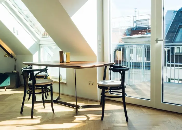 Design Loft Mit Parkplatz Nahe Schoenbrunn Und U6 דירה *
